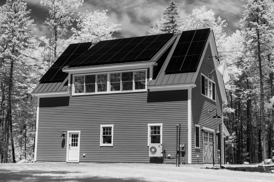 Go Off-Grid With Solar: What You Need to Know