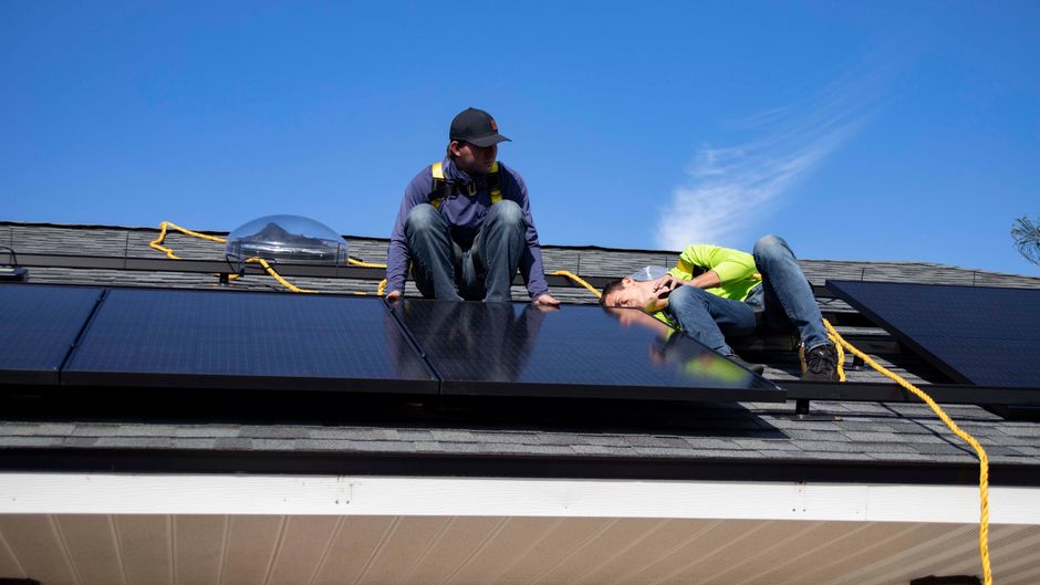 Top Solar Companies Ranked by Customer Reviews