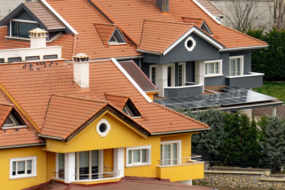 Plug-In Balcony Solar Is Now Legal in Your State. Now What?