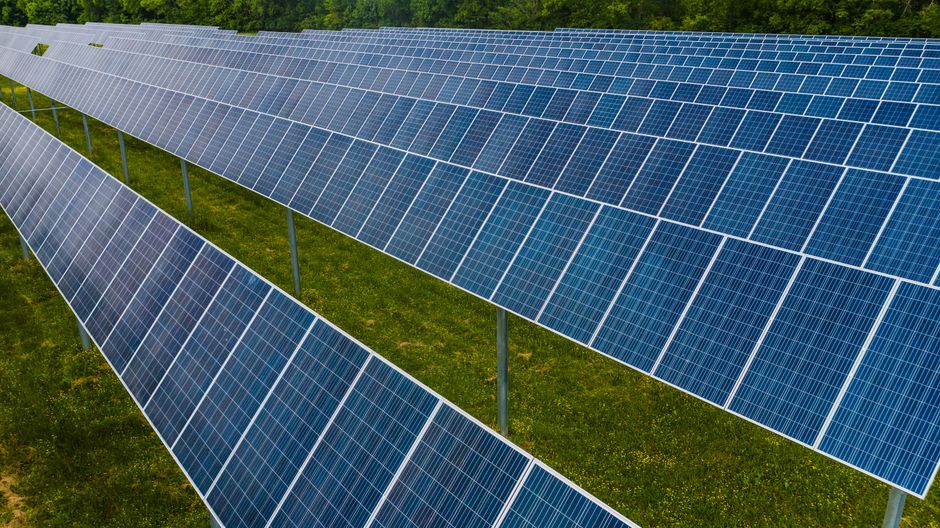 How to Get Solar Tax Credits in Florida