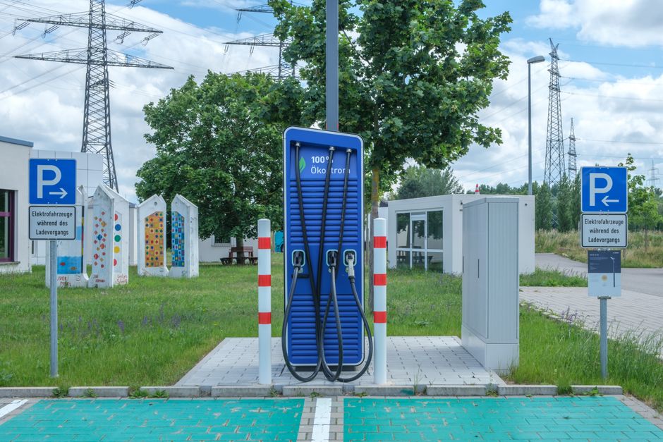 Charge Your EV With Solar Power at Home