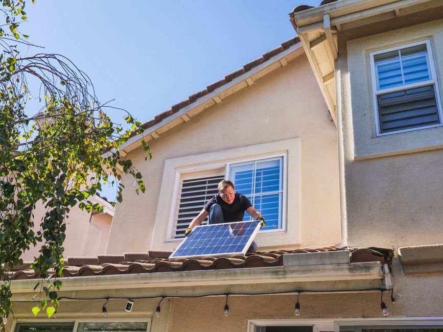 Smart Home Energy Management With Solar: Maximize Your System