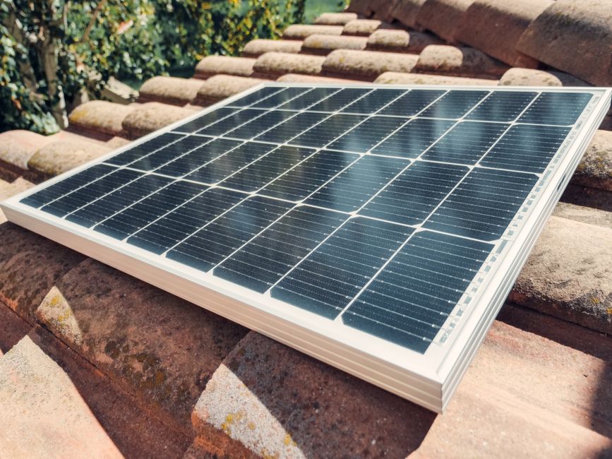 The Real Lifespan of Solar Panels Explained
